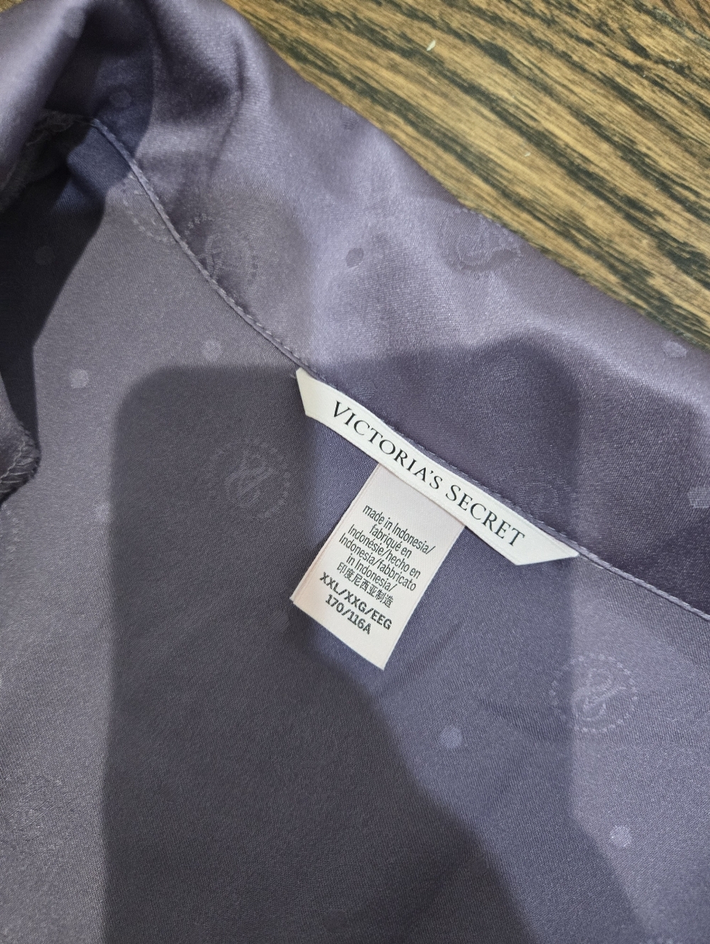 Victoria's Secret Purple Satin Logo Print Pajama Shorts Button Down 2x - Picture 4 of 6